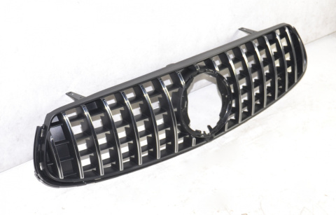 BMW 5 G30 G31 atrapa nerka roleta grill 7474368 BMW 5 G30 G31 atrapa nerka roleta grill 7474368