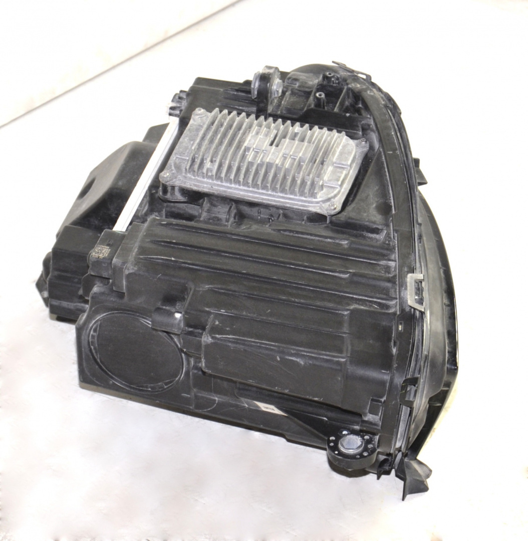 Mercedes W213 rail extension front left A2136201500 Mercedes W213 rail extension front left A2136201500