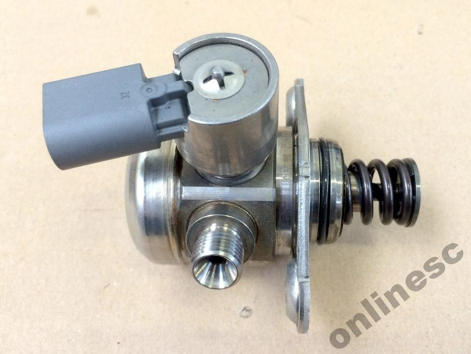 BMW E71 F06 F12 F30 F25 F32 high-pressure pump 7610761 BMW E71 F06 F12 F30 F25 F32 high-pressure pump 7610761