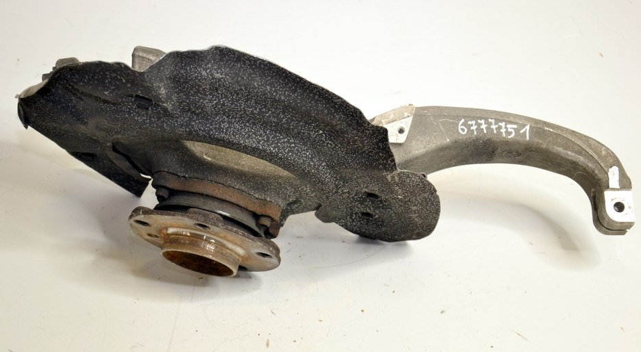 BMW F10 F06 F13 zwrotnica łożysko przód 6777751 BMW F10 F06 F13 zwrotnica łożysko przód 6777751