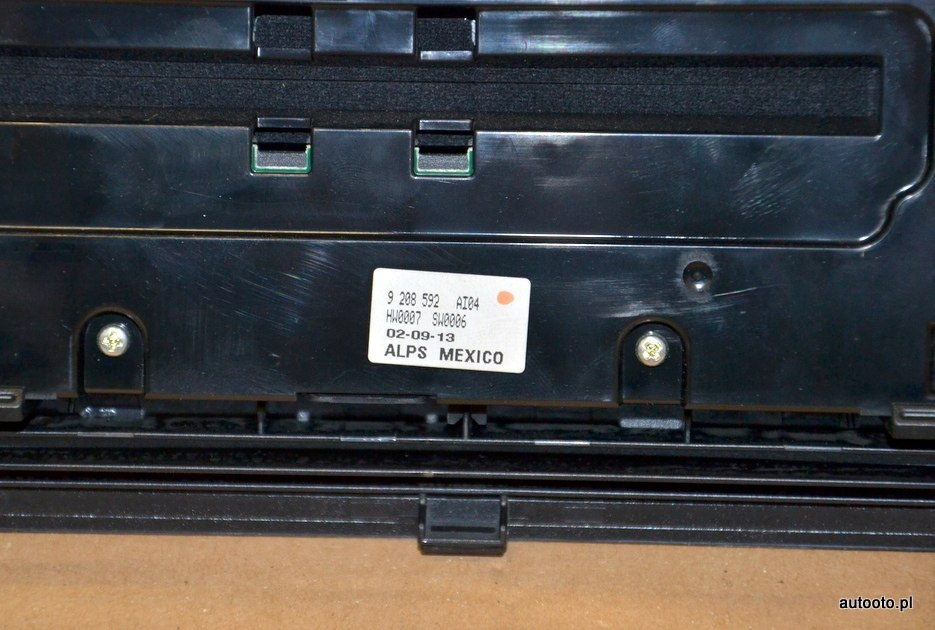 BMW X3 F25 X4 F26 panel radia klimatyzacji 9208592 BMW X3 F25 X4 F26 panel radia klimatyzacji 9208592