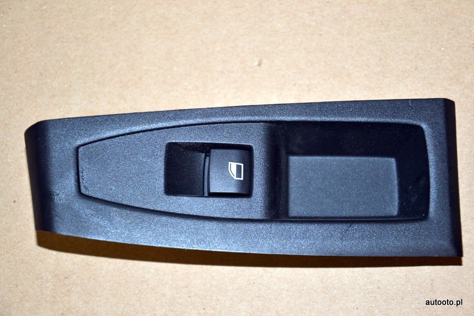 BMW F20 F30 F34 F36 przełącznik szyby 9208107 BMW F20 F30 F34 F36 przełącznik szyby 9208107