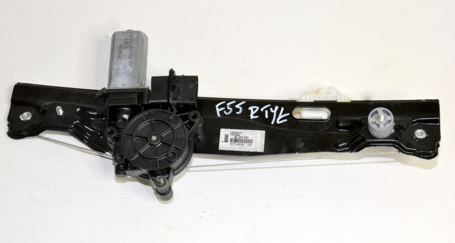 MINI F55 mechanizm podnośnik szyby prawy tył MINI F55 mechanizm podnośnik szyby prawy tył