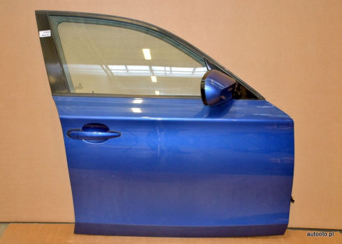 BMW 1 E87 drzwi przednie przód prawe Kolor A51 BMW 1 E87 drzwi przednie przód prawe Kolor A51