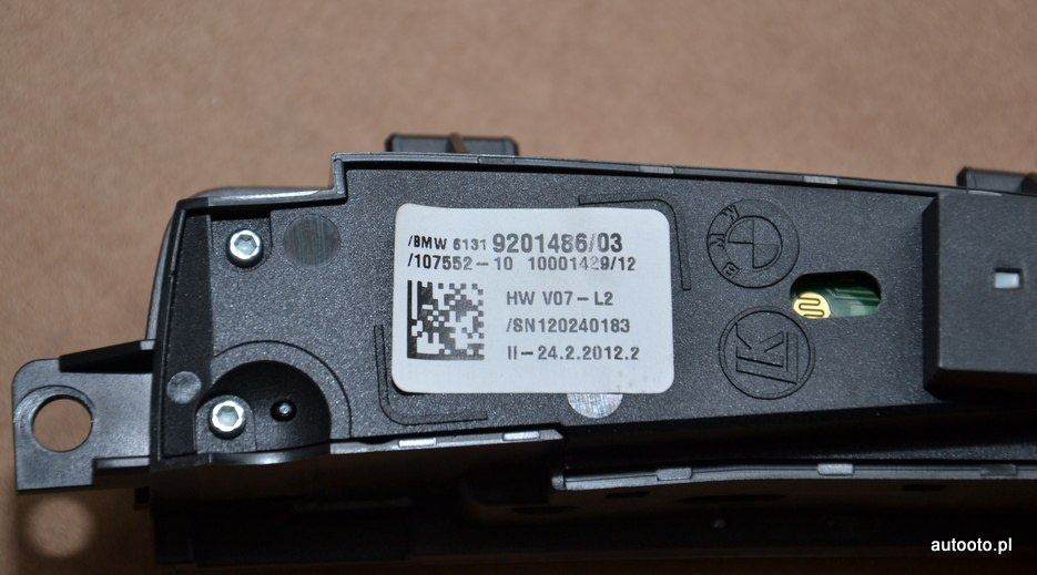 BMW F10 F12 F01 panel przełącznik tunelu 9201486 BMW F10 F12 F01 panel przełącznik tunelu 9201486