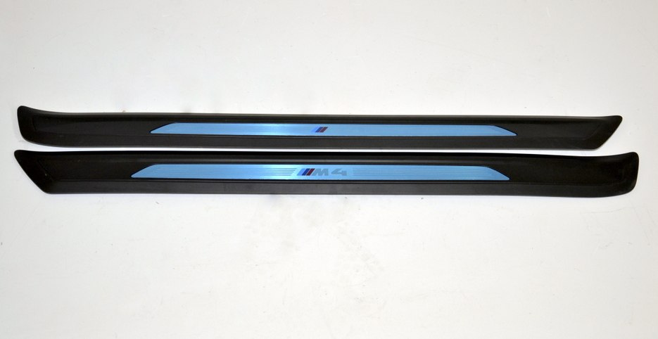 BMW M4 F82 listwa progowa nakładka M Power BMW M4 F82 listwa progowa nakładka M Power