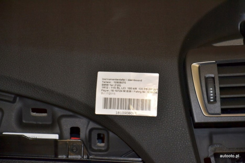 BMW 1 2 F20 F21 F22 F23 deska konsola wersja ang. BMW 1 2 F20 F21 F22 F23 deska konsola wersja ang.