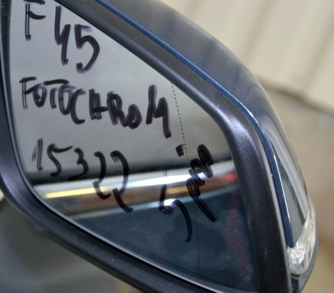 BMW 2 F45 exterior mirror right photochrom color C09 BMW 2 F45 exterior mirror right photochrom color C09