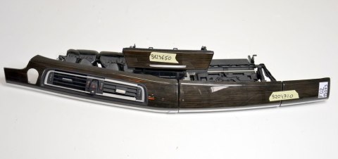 BMW F01 F02 F04 listwa ozdobna deski konsoli BMW F01 F02 F04 listwa ozdobna deski konsoli