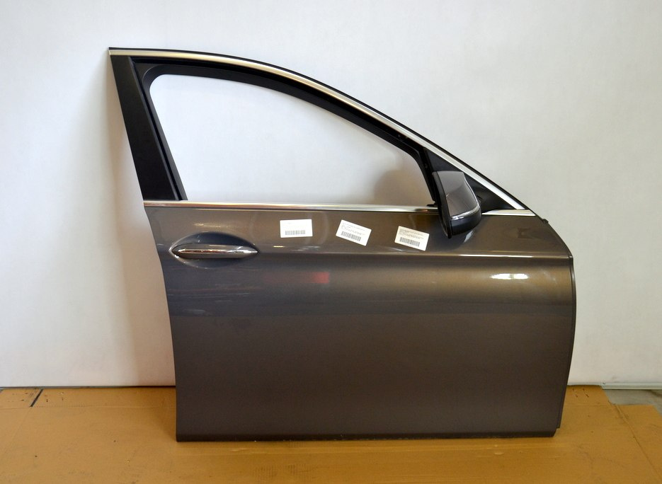 BMW F10 F11 F18 drzwi przednie prawe X08 BMW F10 F11 F18 drzwi przednie prawe X08
