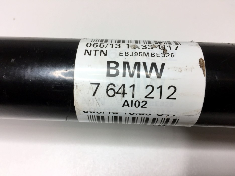 BMW I3 I01 output shaft right D=35MM 7641212