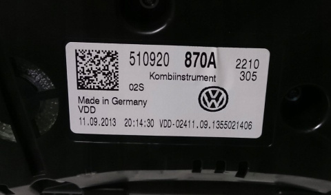 VW Golf VII licznik zegary nr części 5G0920860 VW Golf VII licznik zegary nr części 5G0920860